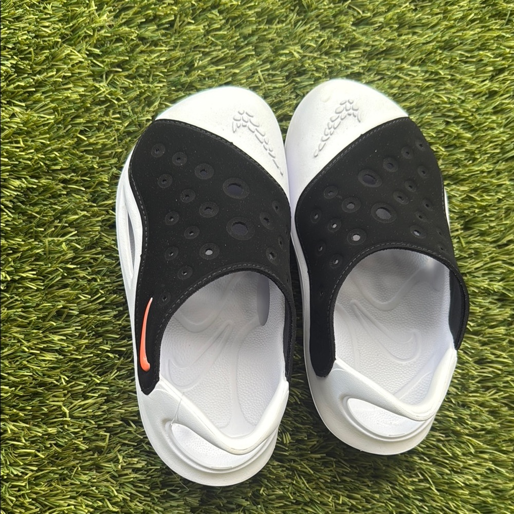 Nike Black and White Sandals Slip-On Comfort
